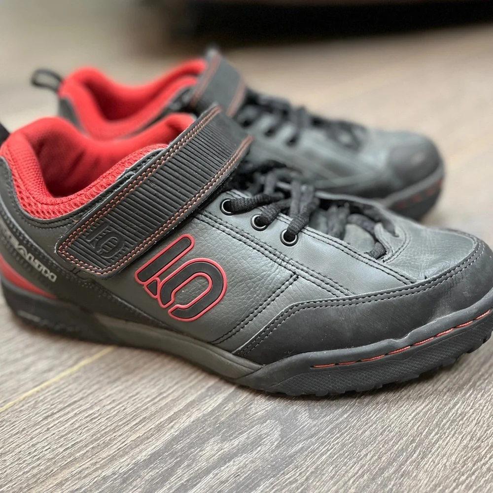 5.10 Five Ten Maltese Falcon Clipless MTB Shoe - Picture 1 of 11